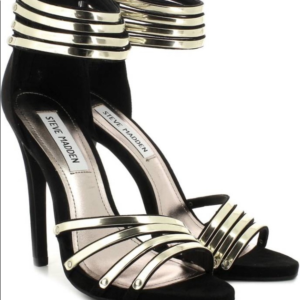 Steve Madden Black/Gold Heels